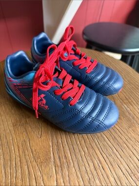 Brava soccer ⚽️ cleats